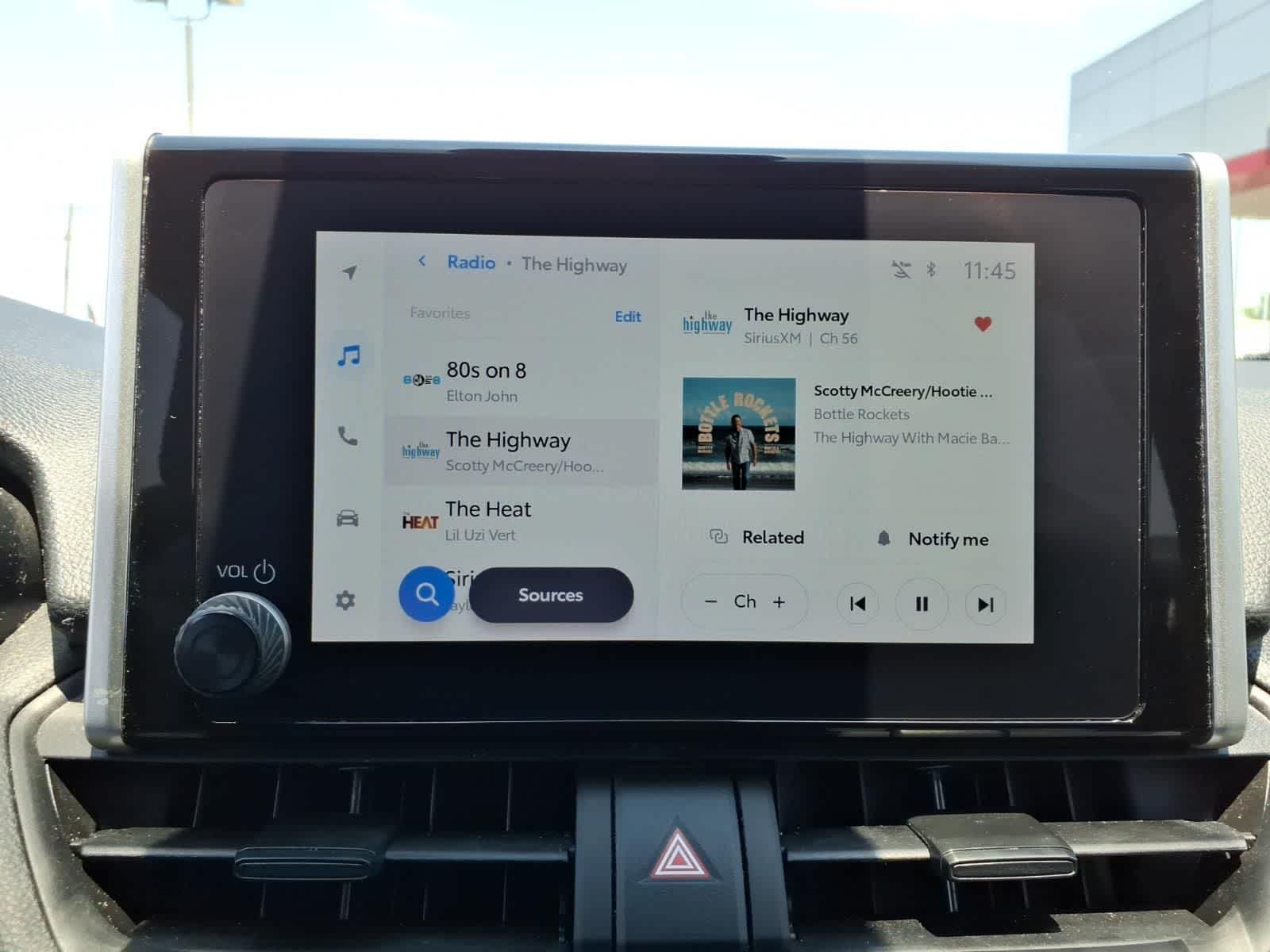 2025 Toyota RAV4 Hybrid XLE AWD