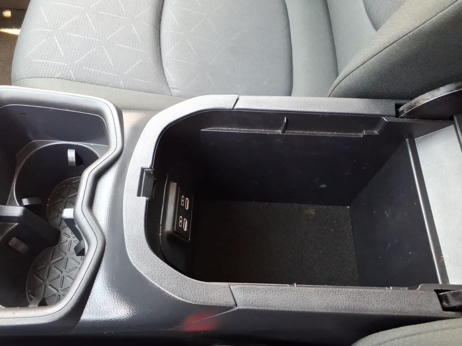 2025 Toyota RAV4 Hybrid XLE AWD