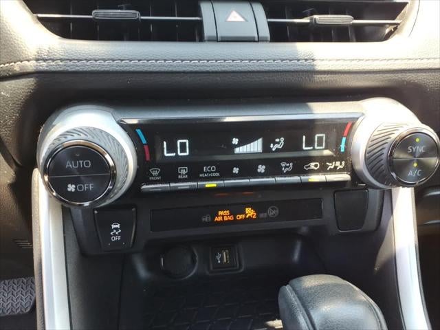2025 Toyota RAV4 Hybrid XLE AWD
