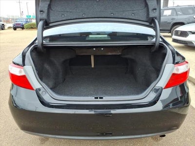 2015 Toyota Camry 4dr Sdn I4 Auto LE