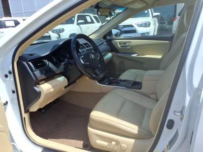 2016 Toyota Camry 4dr Sdn I4 Auto XLE
