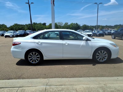 2016 Toyota Camry 4dr Sdn I4 Auto XLE