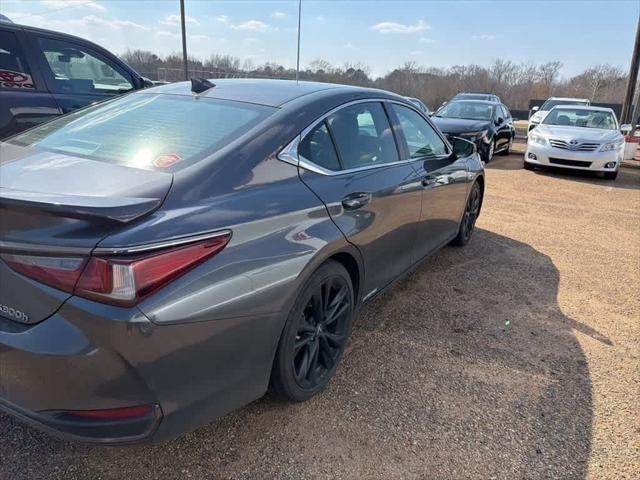 2022 Lexus ES ES 300h F SPORT FWD