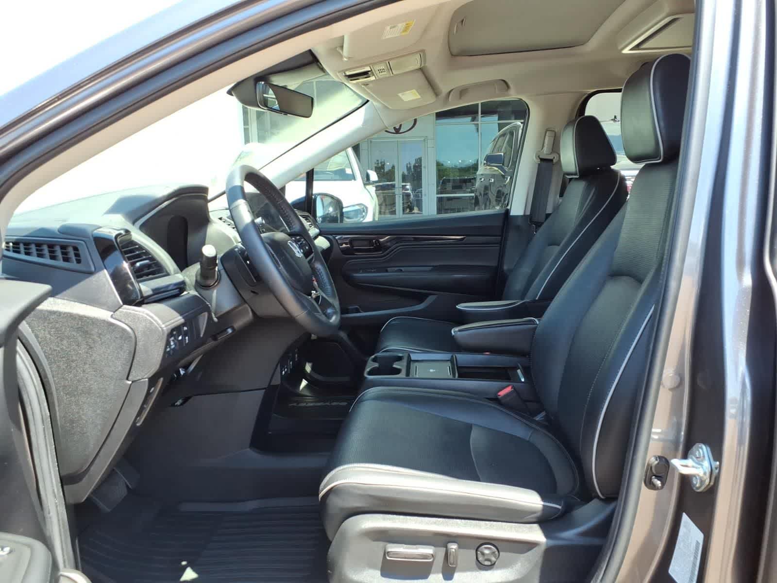 2025 Honda Odyssey Elite Auto