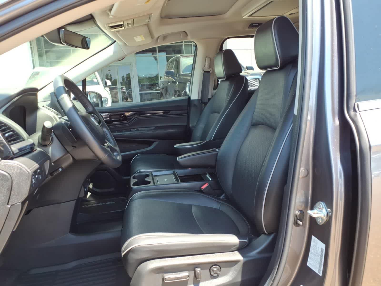 2025 Honda Odyssey Elite Auto