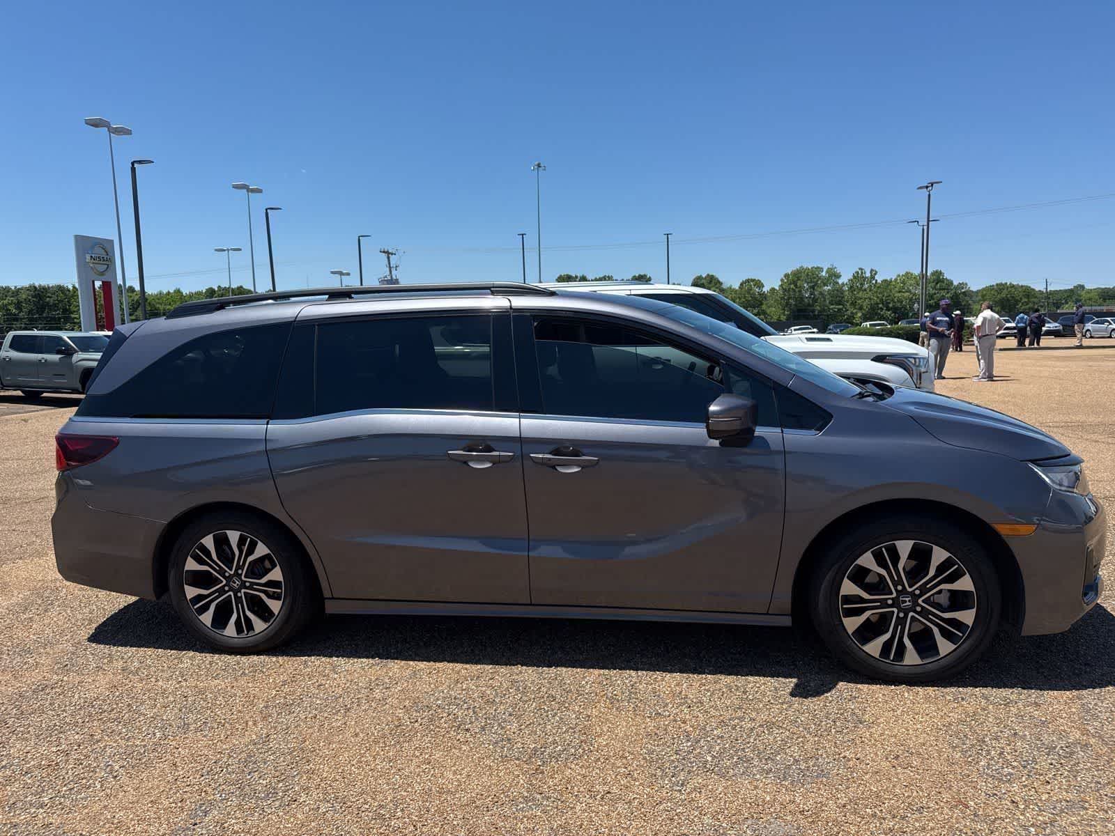 2025 Honda Odyssey Elite Auto