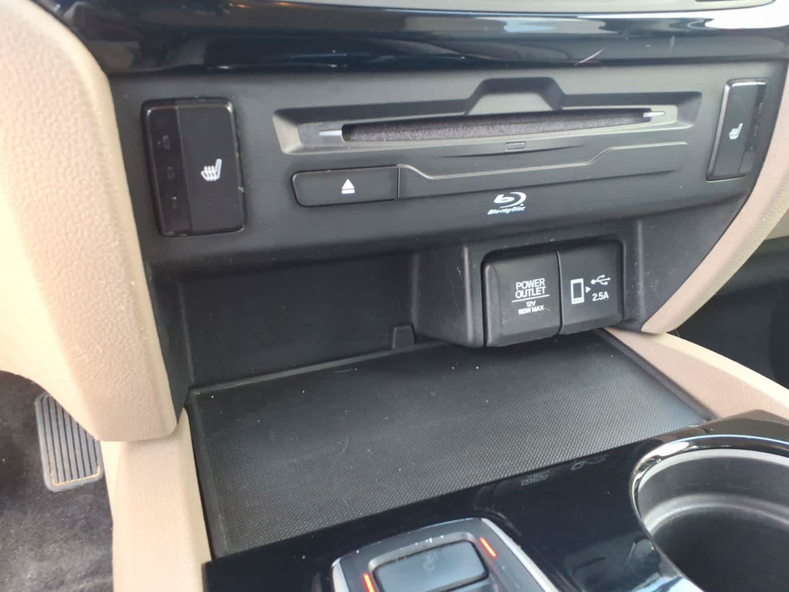 2019 Honda Pilot Touring 8-Passenger 2WD