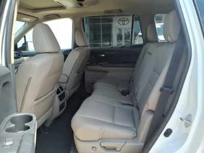 2019 Honda Pilot Touring 8-Passenger 2WD
