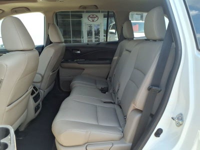 2019 Honda Pilot Touring 8-Passenger 2WD