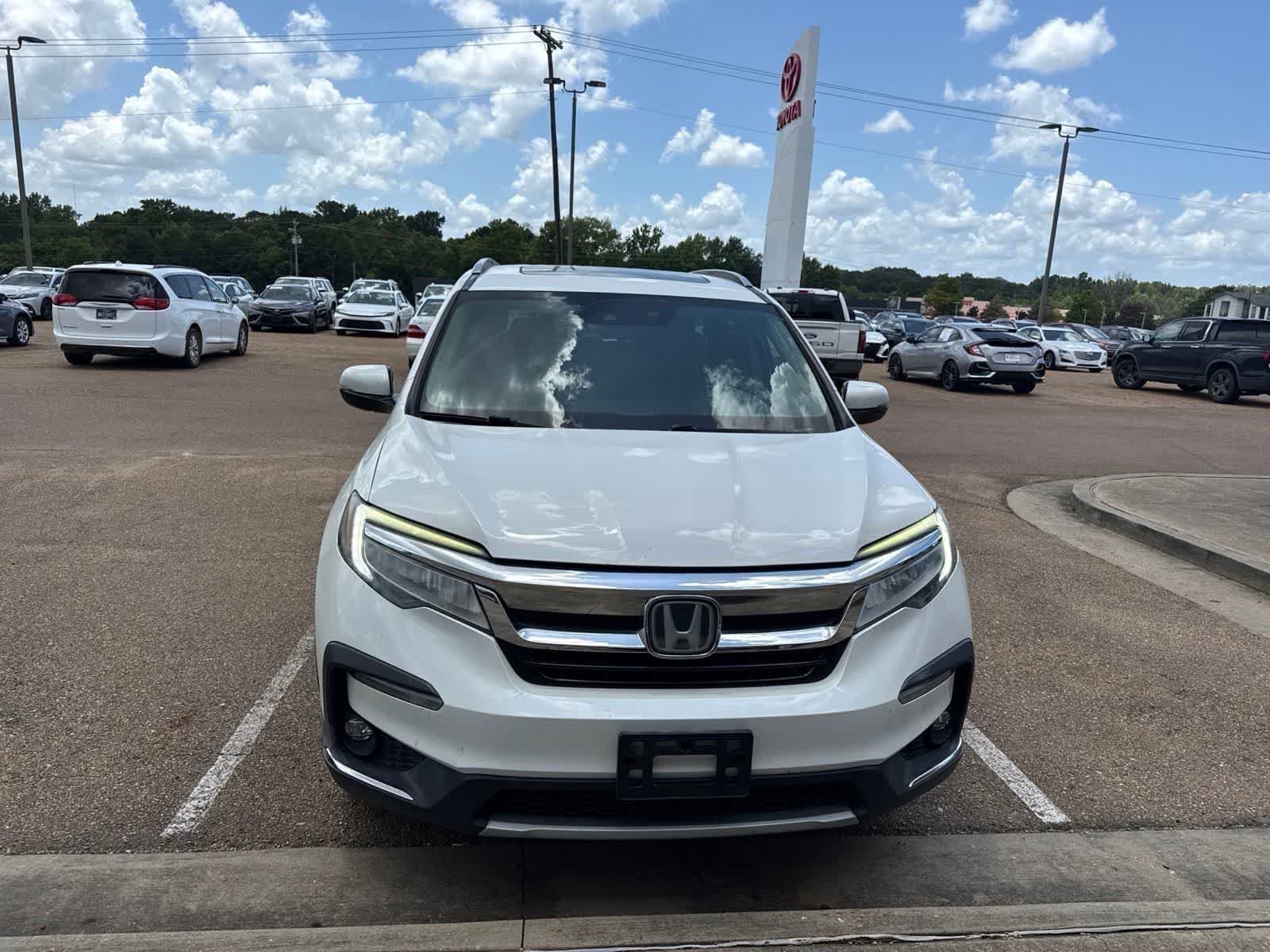 2019 Honda Pilot Touring 8-Passenger 2WD