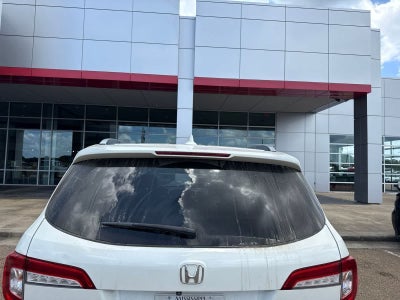 2019 Honda Pilot Touring 8-Passenger 2WD