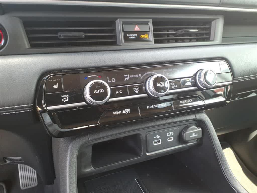 2025 Honda Pilot Touring AWD