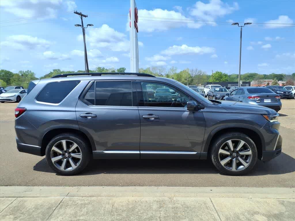 2025 Honda Pilot Touring AWD