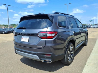2025 Honda Pilot Touring AWD