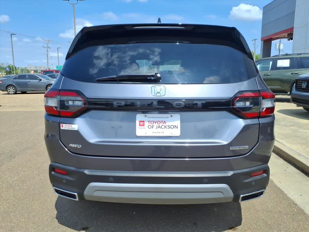 2025 Honda Pilot Touring AWD