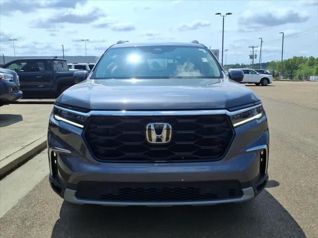 2025 Honda Pilot Touring AWD