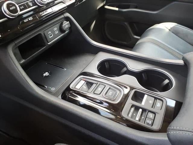 2025 Honda Pilot Touring AWD