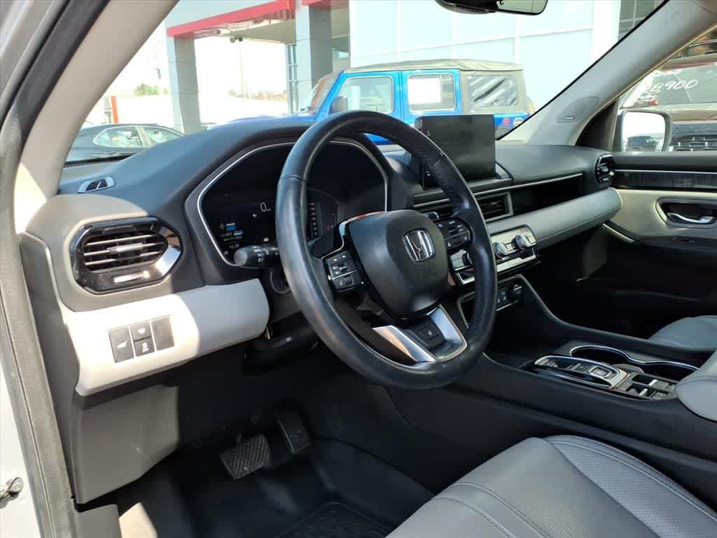 2025 Honda Pilot Elite AWD