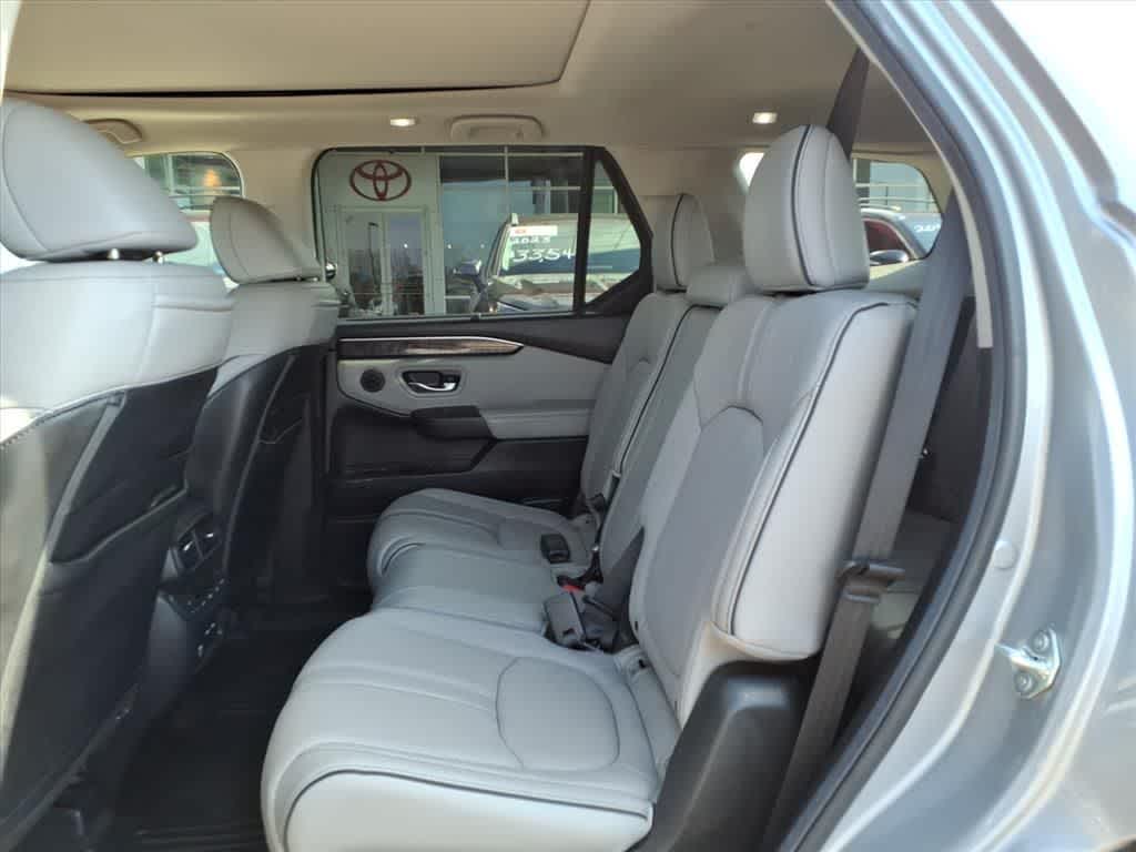 2025 Honda Pilot Elite AWD