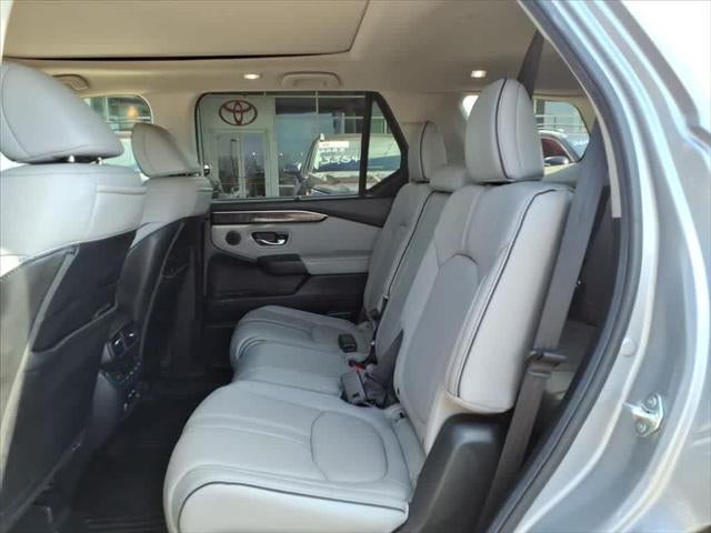 2025 Honda Pilot Elite AWD