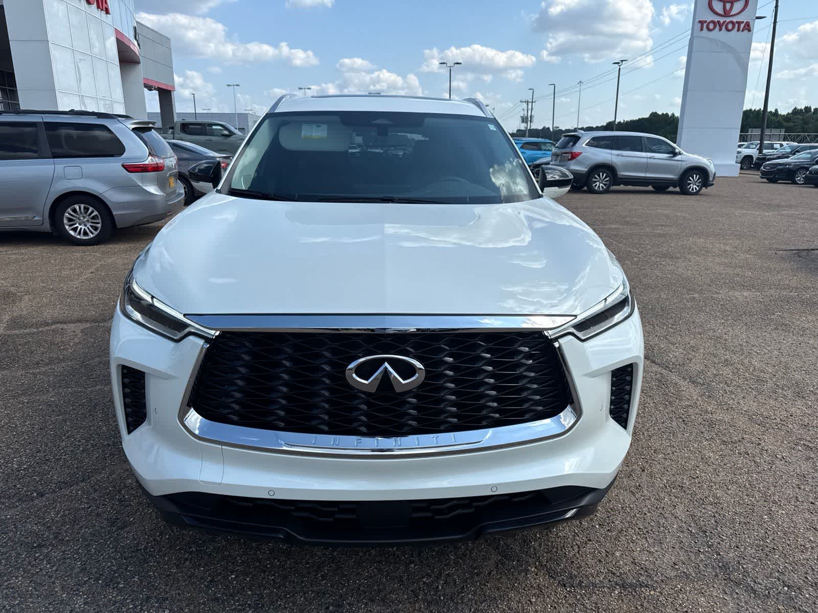 2025 INFINITI QX60 LUXE FWD