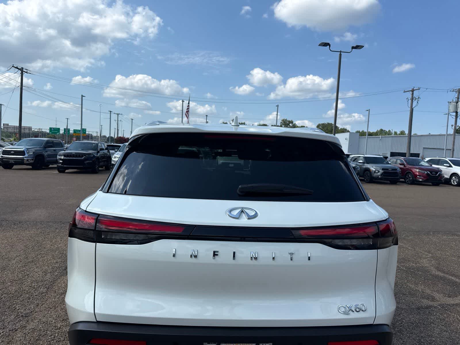 2025 INFINITI QX60 LUXE FWD