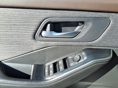 2023 Nissan Rogue FWD SV