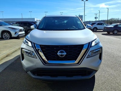 2023 Nissan Rogue FWD SV