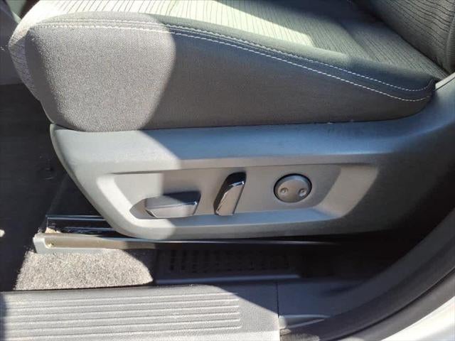 2023 Nissan Rogue FWD SV