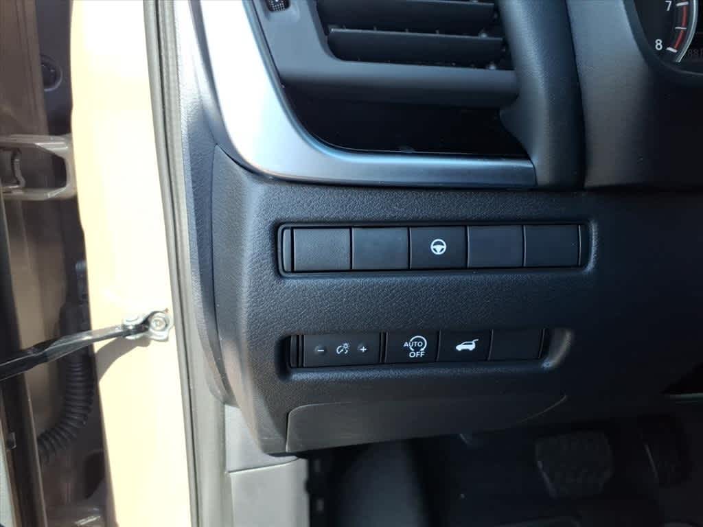 2025 Nissan Rogue AWD Rock Creek