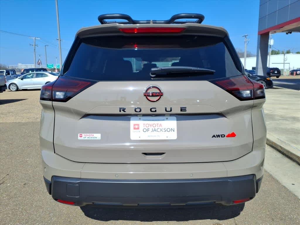 2025 Nissan Rogue AWD Rock Creek
