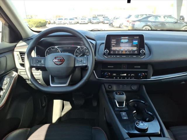 2025 Nissan Rogue AWD Rock Creek