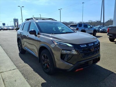 2025 Nissan Rogue AWD Rock Creek