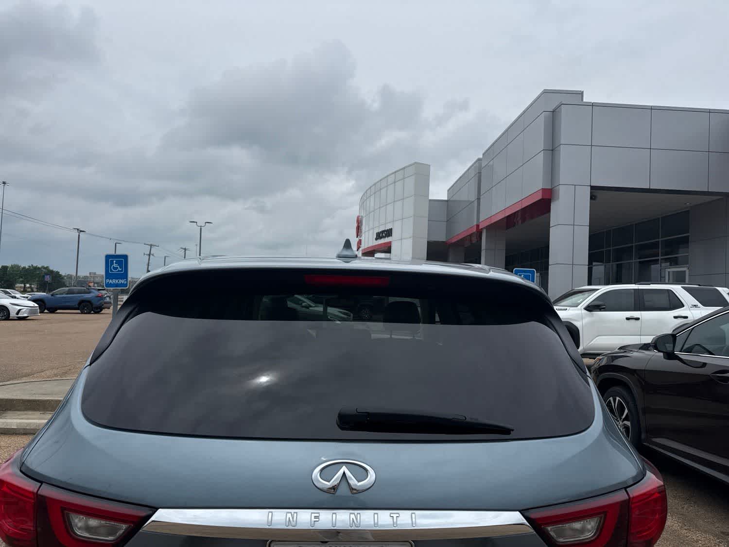 2019 INFINITI QX60 PURE FWD