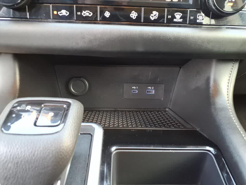 2025 Nissan Pathfinder SV 2WD