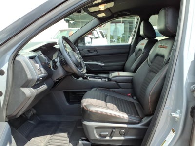 2025 Nissan Pathfinder Rock Creek 4WD