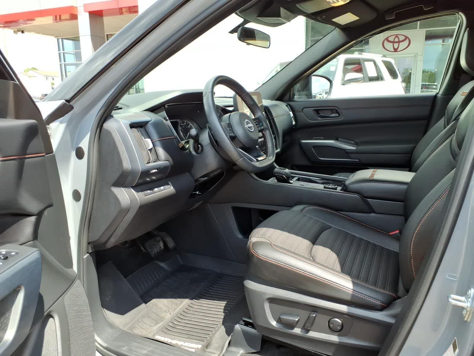2025 Nissan Pathfinder Rock Creek 4WD
