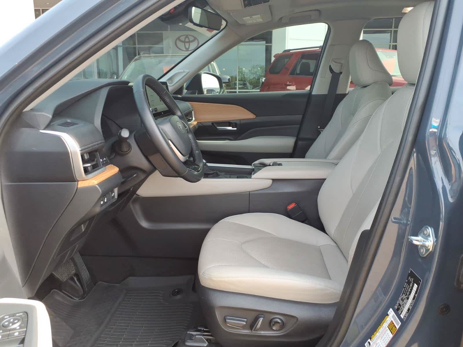 2026 Toyota Grand Highlander Limited AWD