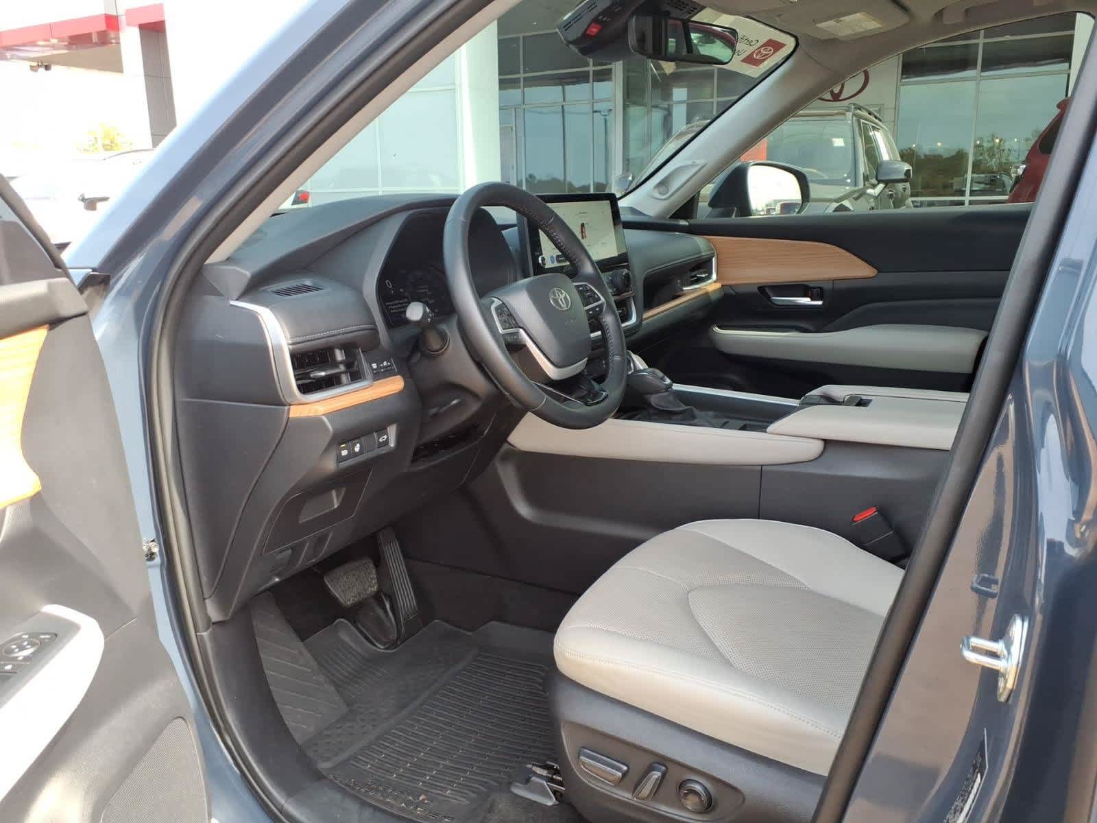 2026 Toyota Grand Highlander Limited AWD