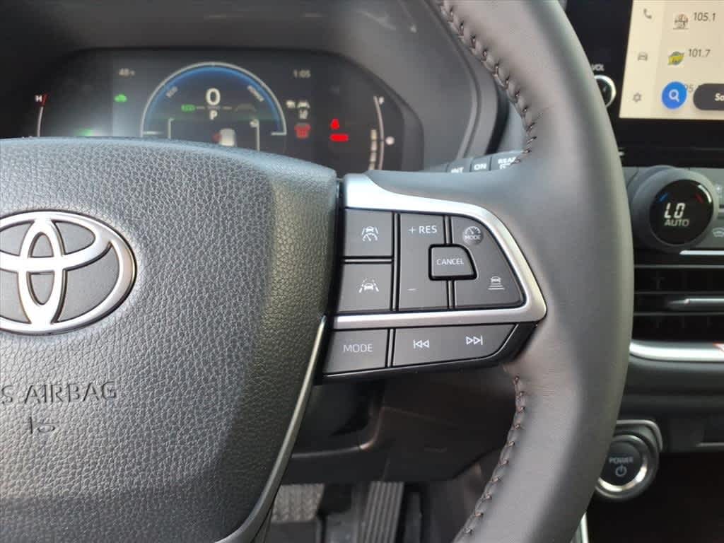 2026 Toyota Grand Highlander Hybrid XLE AWD