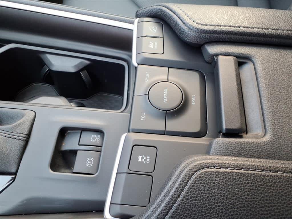 2026 Toyota Grand Highlander Hybrid XLE AWD