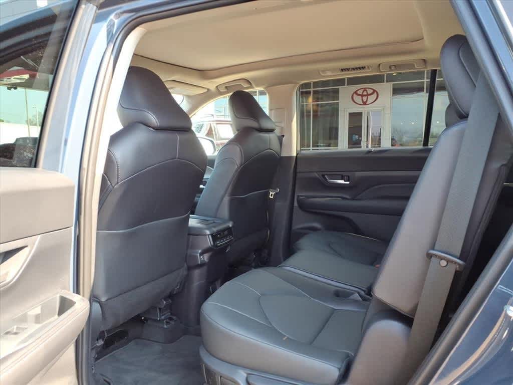 2026 Toyota Grand Highlander Hybrid XLE AWD