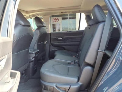 2026 Toyota Grand Highlander Hybrid XLE AWD