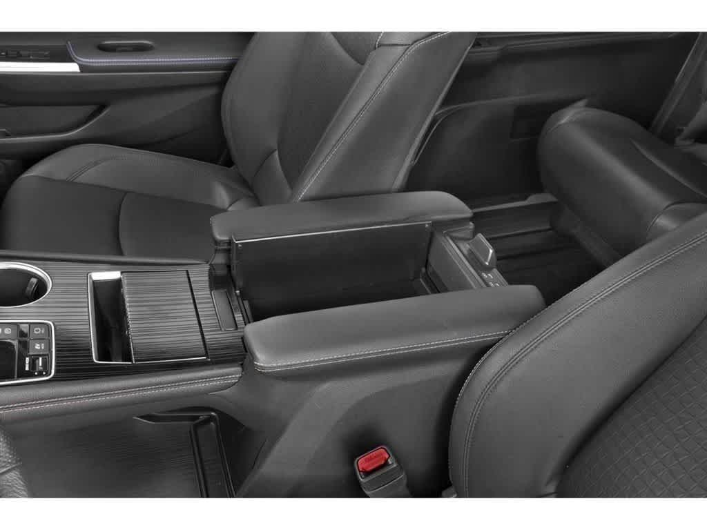 2025 Toyota Sienna Woodland Edition AWD 7-Passenger
