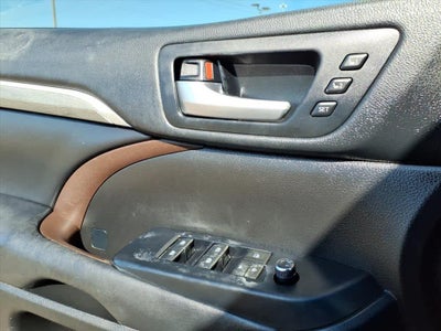 2018 Toyota Highlander Hybrid Limited V6 AWD