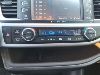 2018 Toyota Highlander Hybrid Limited V6 AWD