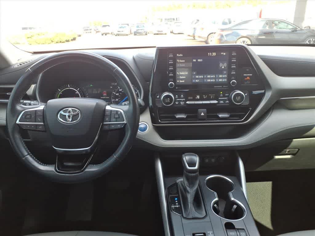2020 Toyota Highlander Hybrid XLE FWD