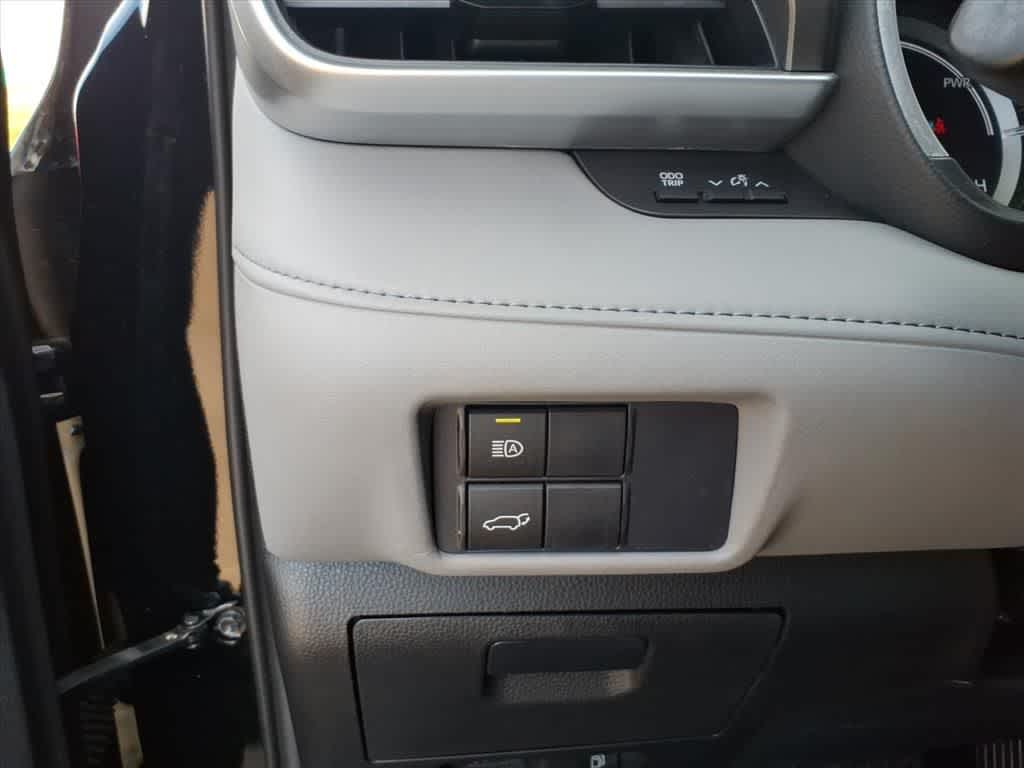 2020 Toyota Highlander Hybrid XLE FWD