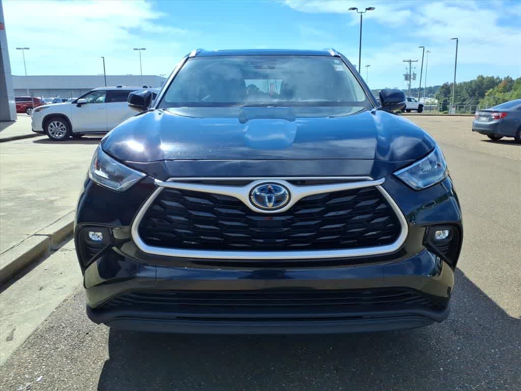 2020 Toyota Highlander Hybrid XLE FWD