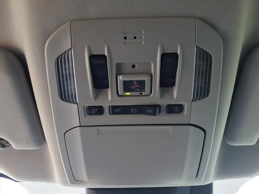 2020 Toyota Highlander Hybrid XLE FWD